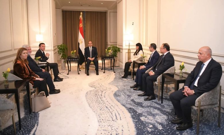الرئيس السيسي يؤكد حرص مصر على توفير التسهيلات لجذب وتعزيز الشركات الأجنبية