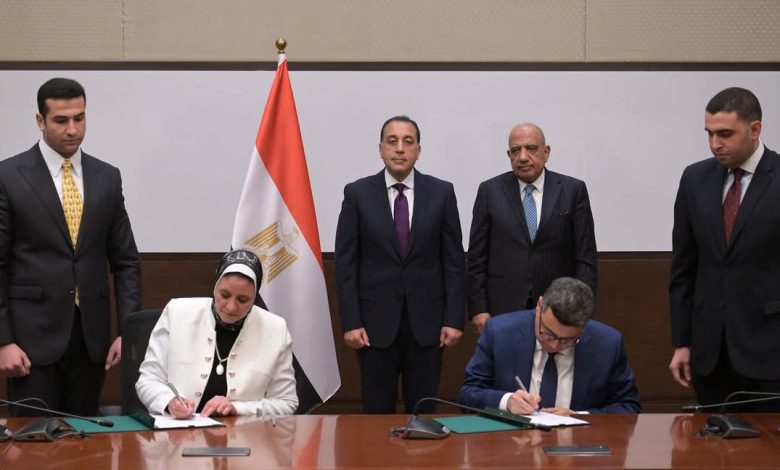 توقيع اتفاقية إنشاء محطة رياح لإنتاج الكهرباء بقدرة 500 ميجاوات بخليج السويس