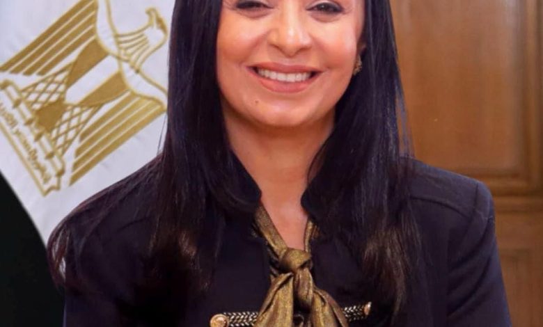 وزيرة التضامن: صرف 300 جنيه مساندة إلى 4.7 مليون أسرة مستفيدة من «تكافل وكرامة»