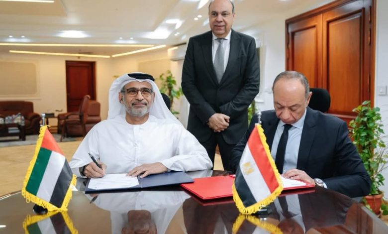 مصر والإمارات توقعان اتفاقية تبادل معرفى بمجال الطيران المدني