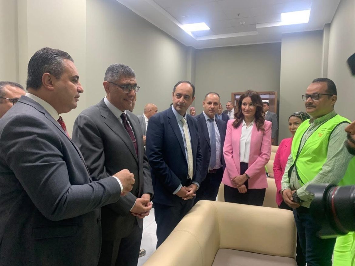 محافظ الجيزة: يشيد بمستوى الخدمات المقدمة لعلاج وتأهيل مرضى الإدمان محافظ الجيزة: يشيد بمستوى الخدمات المقدمة لعلاج وتأهيل مرضى الإدمان