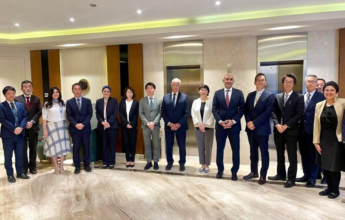 وزير التربية والتعليم يبحث مع وفد هيئة التعاون الدولي اليابانية (JICA) خطوات التوسع في المدارس المصرية اليابانية والاستعداد لمؤتمر (TICAD) وزير التربية والتعليم يبحث مع وفد هيئة التعاون الدولي اليابانية (JICA) خطوات التوسع في المدارس المصرية اليابانية والاستعداد لمؤتمر (TICAD)
