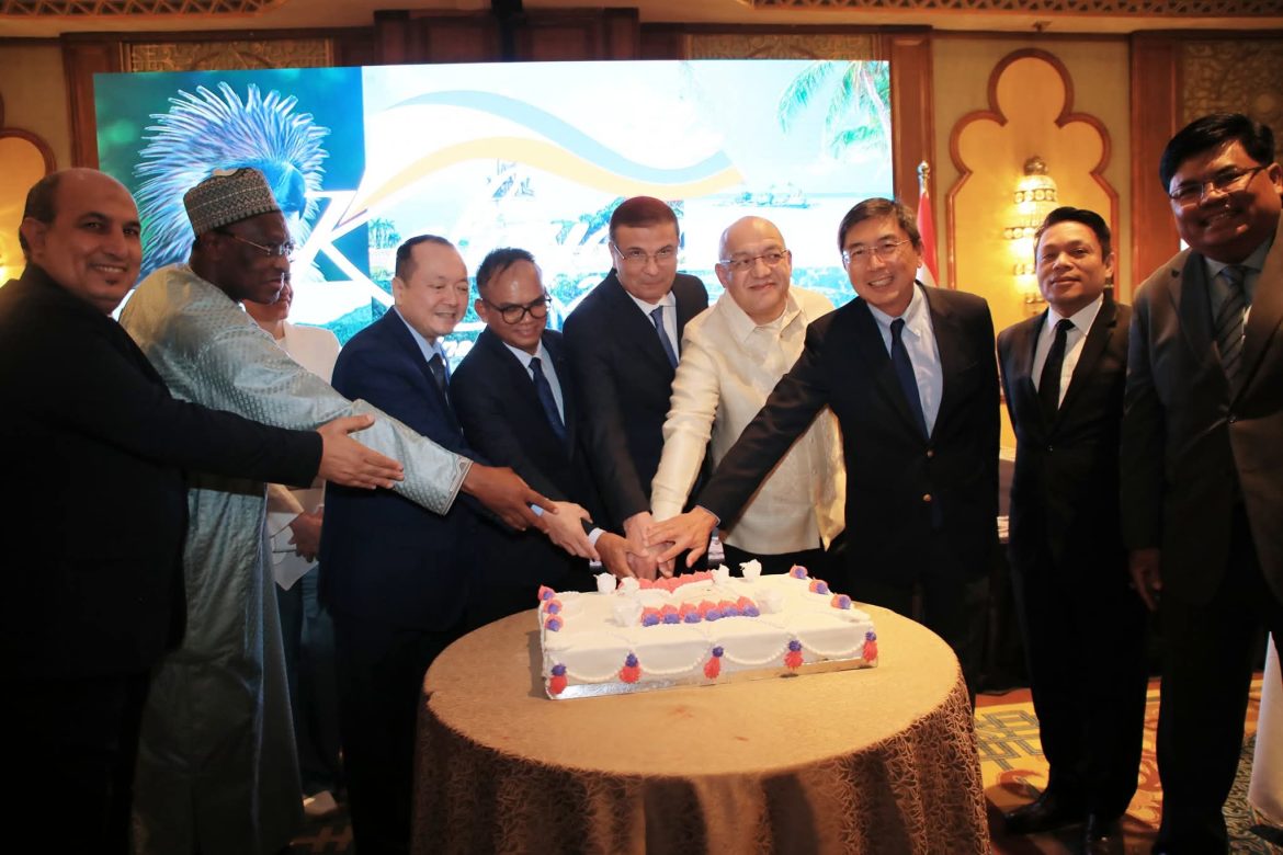 وزير الزراعة يدعو الفلبين لفتح أسواقها أمام الصادرات المصرية