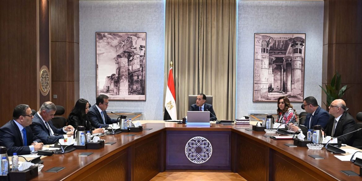 رئيس الوزراء يوجه بتكثيف الجهود للوصول إلى هدف صفر حالات جذام رئيس الوزراء يوجه بتكثيف الجهود للوصول إلى هدف صفر حالات جذام