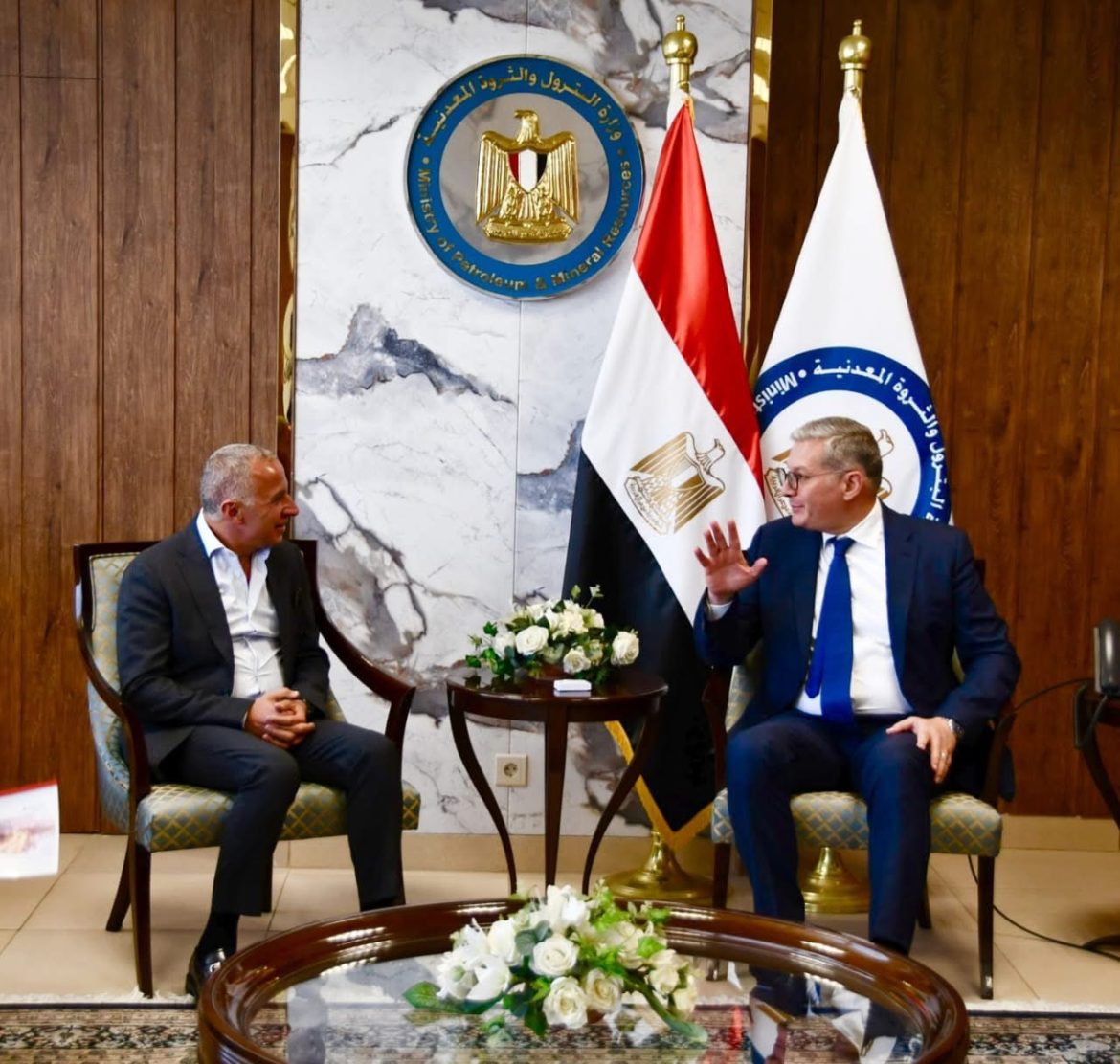 وزير البترول والثروة المعدنية يبحث مع مجموعة السويدي إليكتريك تعزيز التعاون المشترك فى قطاعي البترول والتعدين