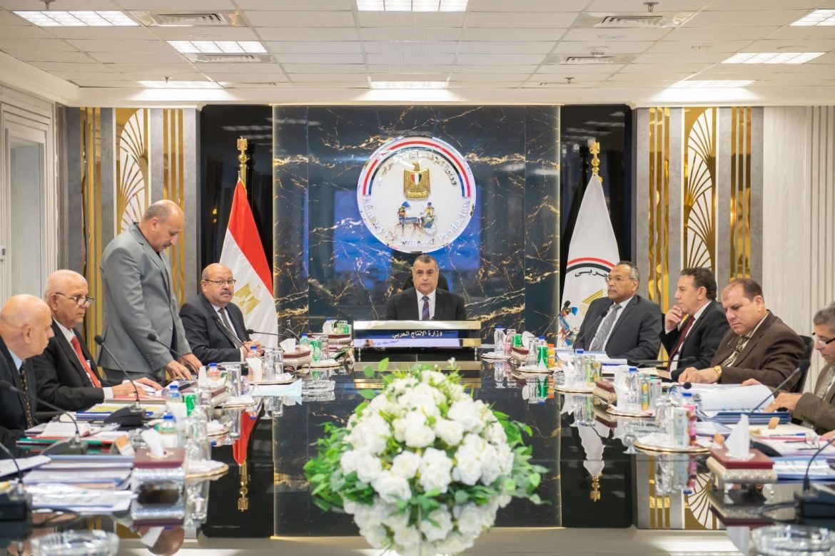 وزير الإنتاج الحربي:الكفاءات البشرية بالإنتاج الحربي يمثلون حجر الزاوية في عمليات الإنتاج والتطوير المستدام