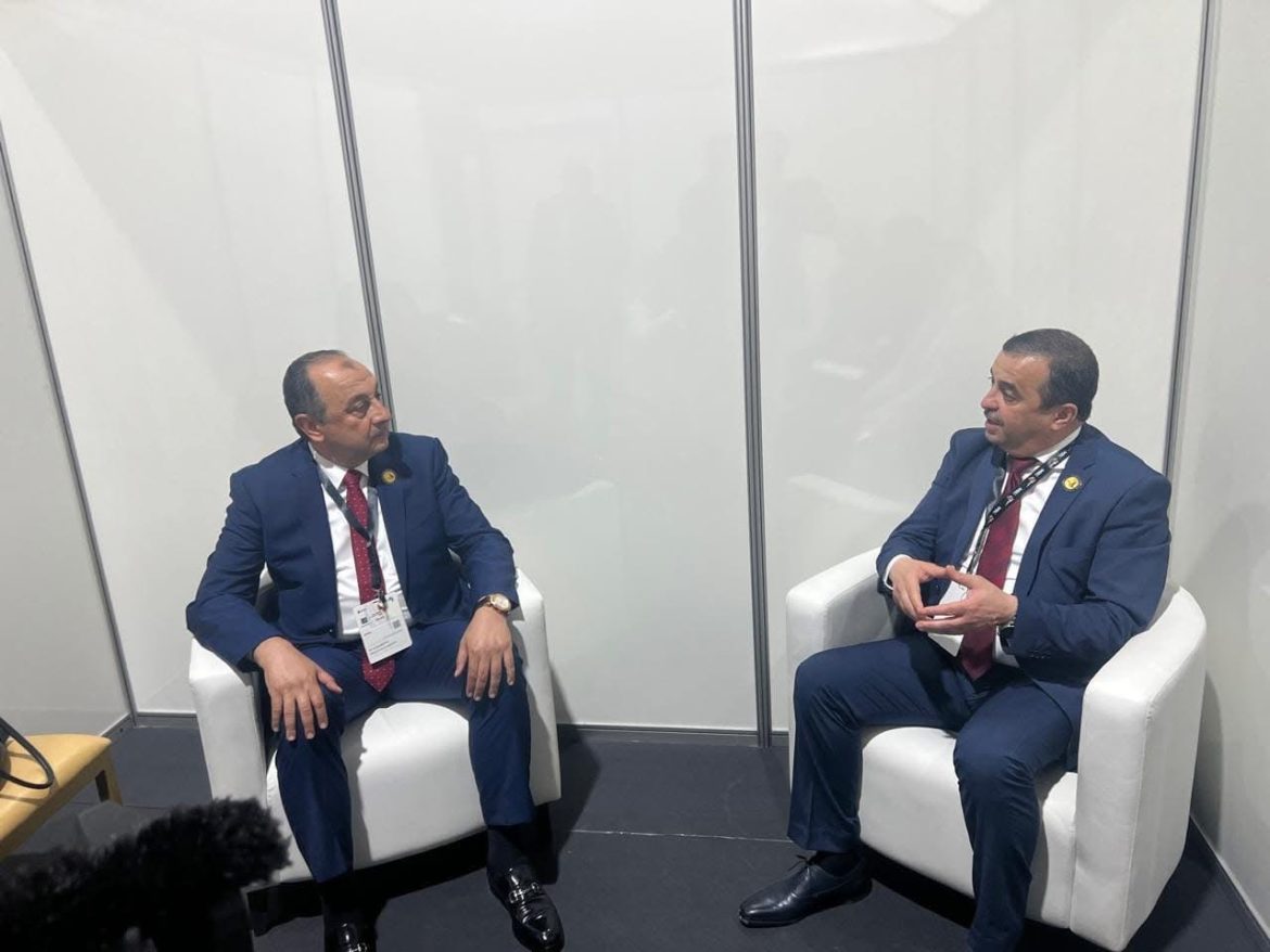 وزير قطاع الأعمال العام يلتقي وزير الطاقة والمناجم الجزائري لبحث توسيع آفاق التعاون الاستثماري والشراكة