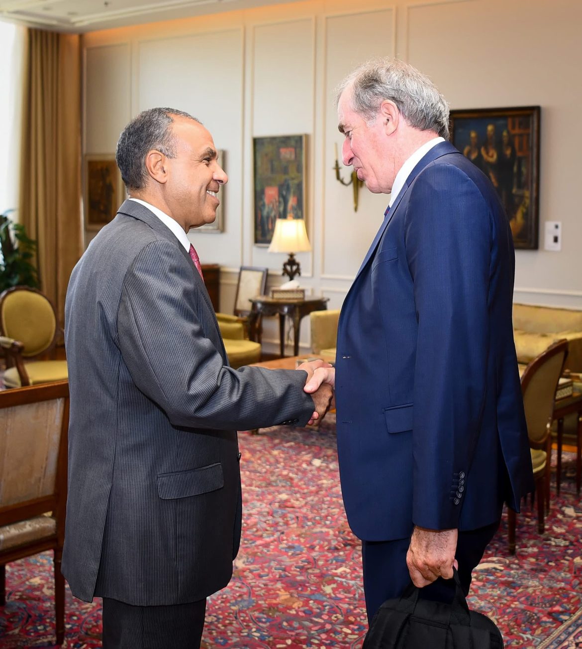 وزير الخارجية يستقبل الممثل الخاص للاتحاد الأوروبي لعملية السلام في الشرق الأوسط