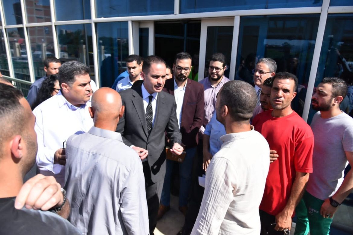نائب وزير الصحة يتفقد الحالة الصحية لمصابي حادث الدائري الإقليمي في مستشفى الباجور التخصصي نائب وزير الصحة يتفقد الحالة الصحية لمصابي حادث الدائري الإقليمي في مستشفى الباجور التخصصي