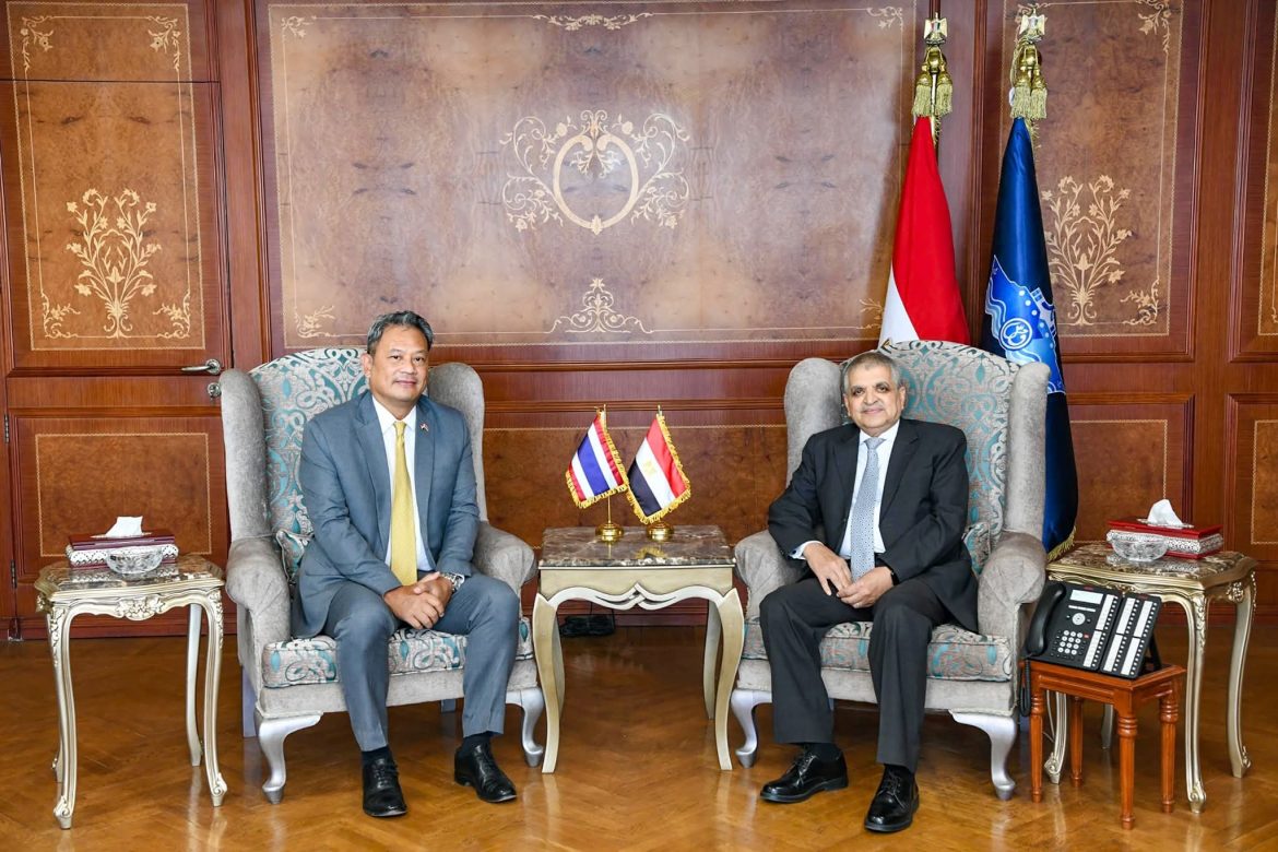 رئيس هيئة قناة السويس: قناة السويس تشهد تحولًا جذريًا نحو تعزيز أنشطتها الاقتصادية