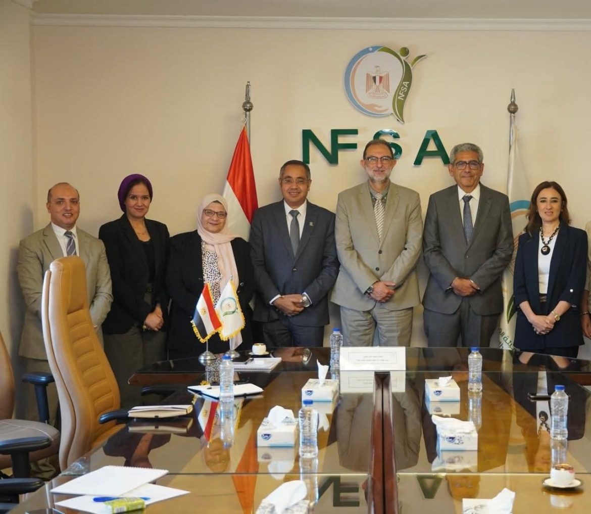 القومية لسلامة الغذاء: مناقشة رفع كفاءة الكوادر العاملة في مجال سلامة الغذاء بالبرامج التعليمية والتدريبية