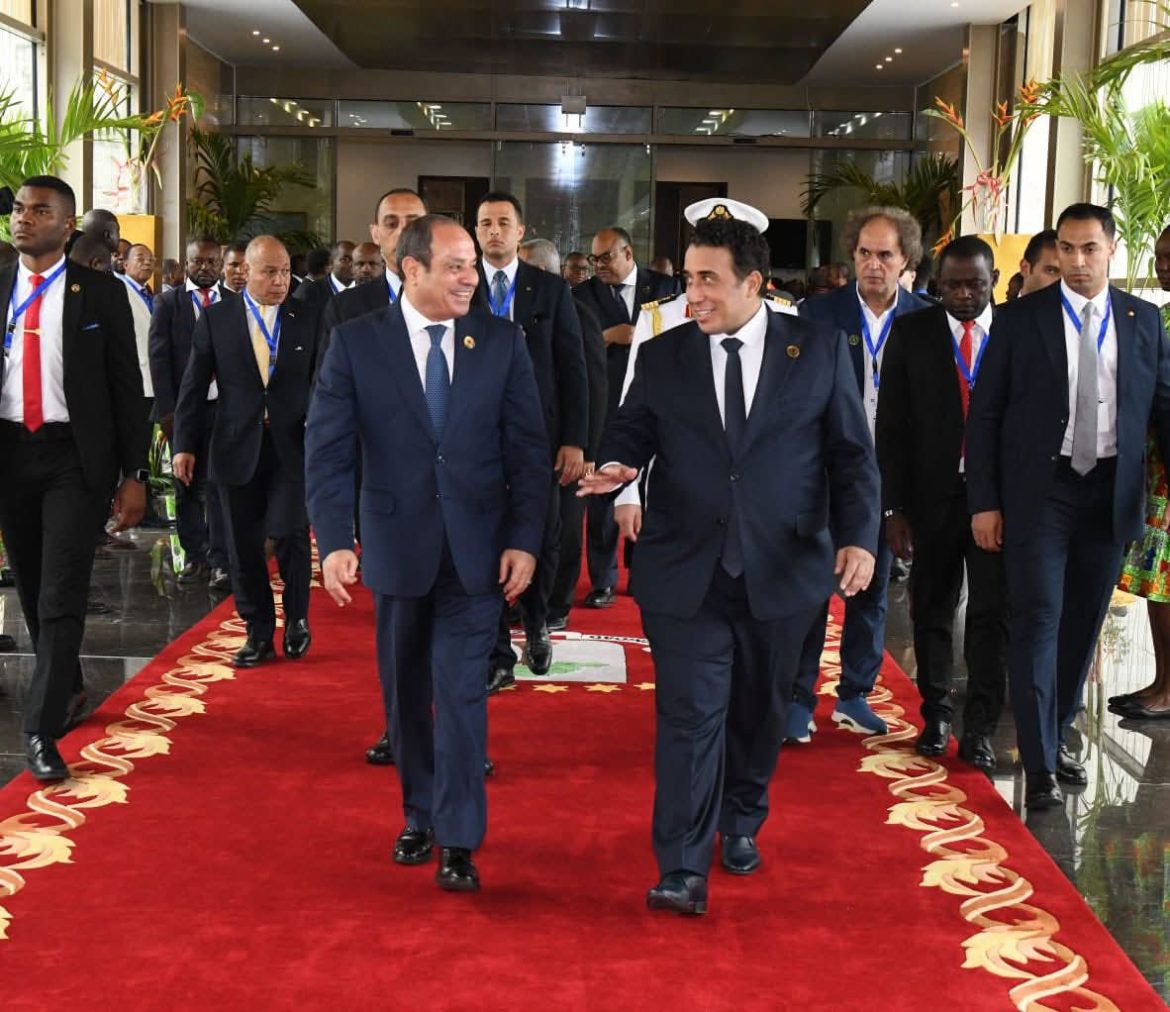الرئيس السيسي يلتقي بنظرائه الأفارقة لتعزيز التكامل القاري الرئيس السيسي يلتقي بنظرائه الأفارقة لتعزيز التكامل القاري