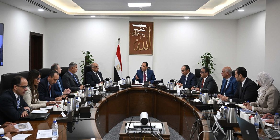 رئيس الوزراء يتابع آليات الاستغلال الأمثل لمبنى قصر القطن بمحافظة الإسكندرية