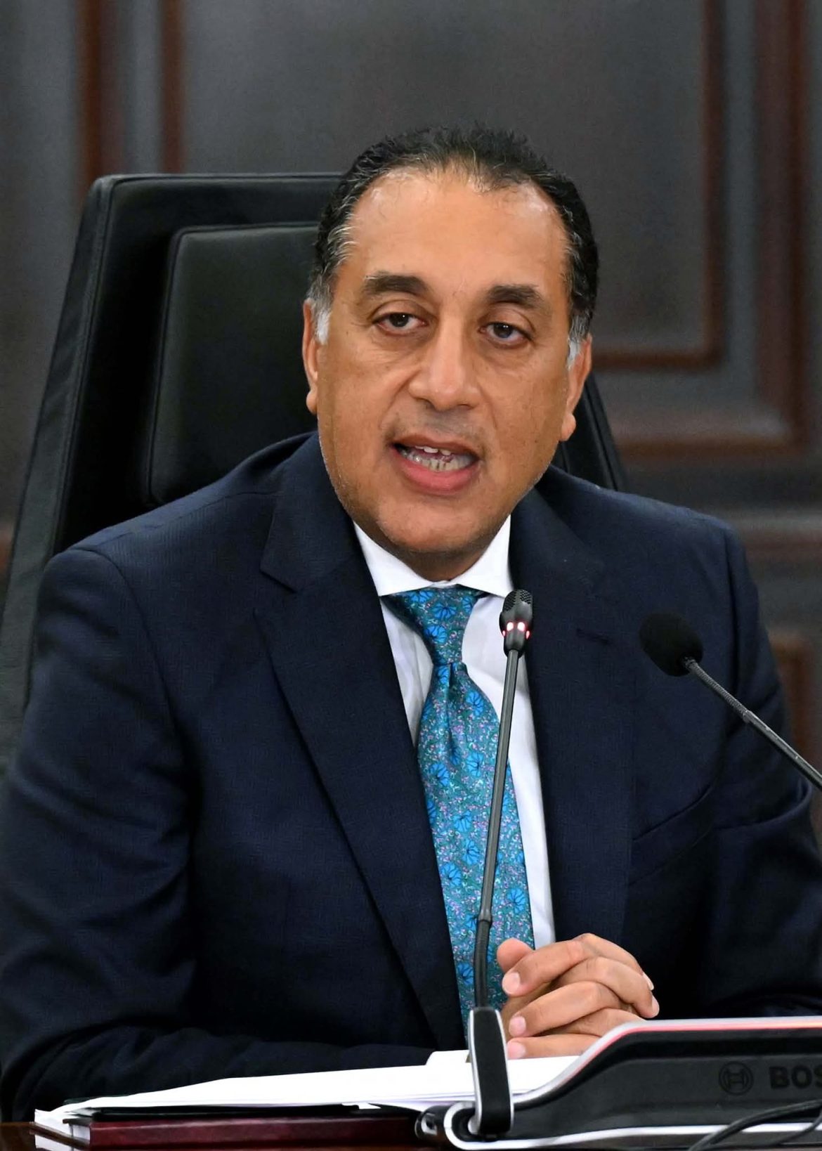 رئيس الوزراء:جميع سفن التغييز أصبحت متصلة بشبكة الغاز المصرية وسددنا أكثر من مليار دولار من المتأخرات المستحقة للشركاء الأجانب