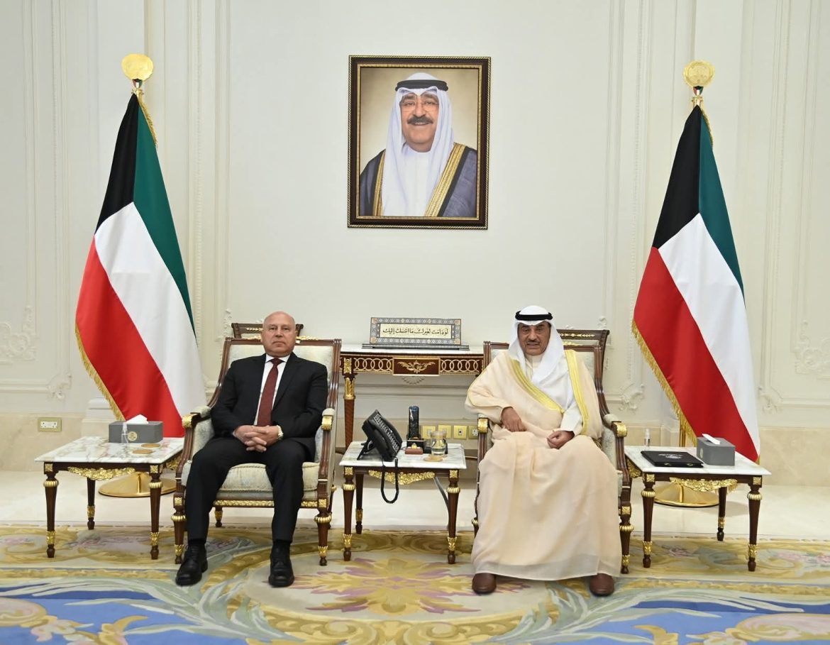 وزير الصناعة والنقل في زيارة للطويت لتدعيم التعاون المشترك بين البلدين