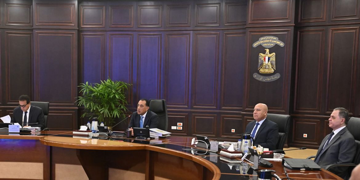 رئيس الوزراء: السعي نحو حلول سياسية ومُستدامة للأزمات الراهنة في المنطقة