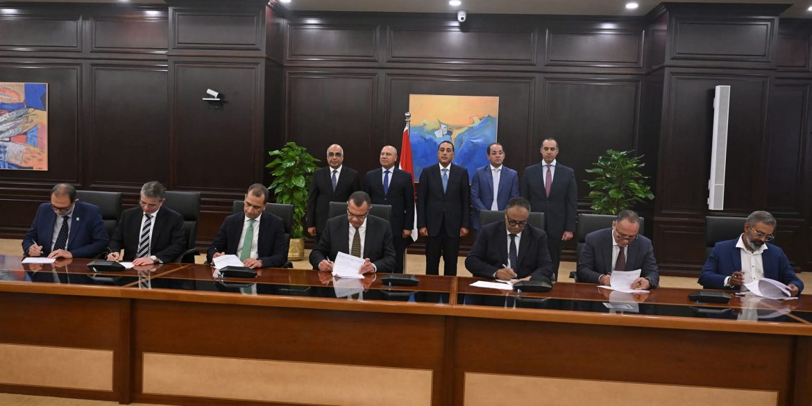 مجلس الوزراء: توقيع عقدي تسوية ودية لمنازعات تتعلق بعدد من الشركات الاستثمارية