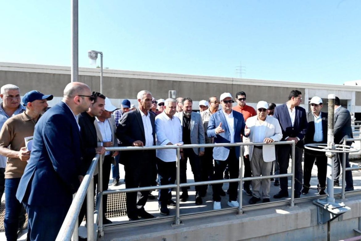وزير الإسكان يتفقد محطة مياه شرب ميت خميس والمعمل المركزي بالدقهلية  وزير الإسكان يتفقد محطة مياه شرب ميت خميس والمعمل المركزي بالدقهلية