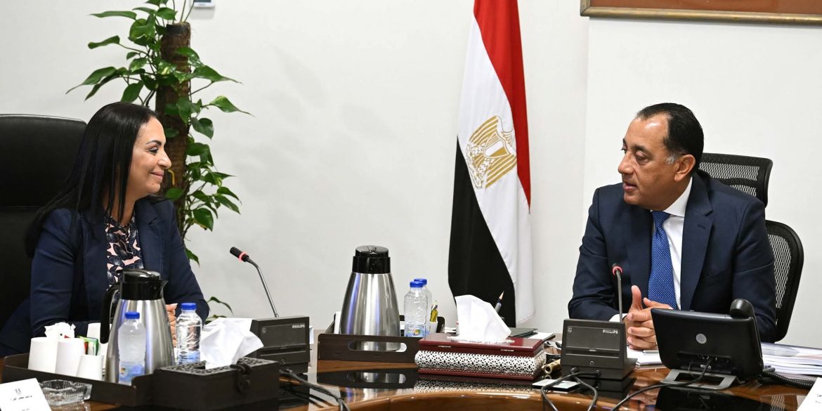 رئيس الوزراء يُتابع ملفات عمل وزارة التضامن الاجتماعي  رئيس الوزراء يُتابع ملفات عمل وزارة التضامن الاجتماعي