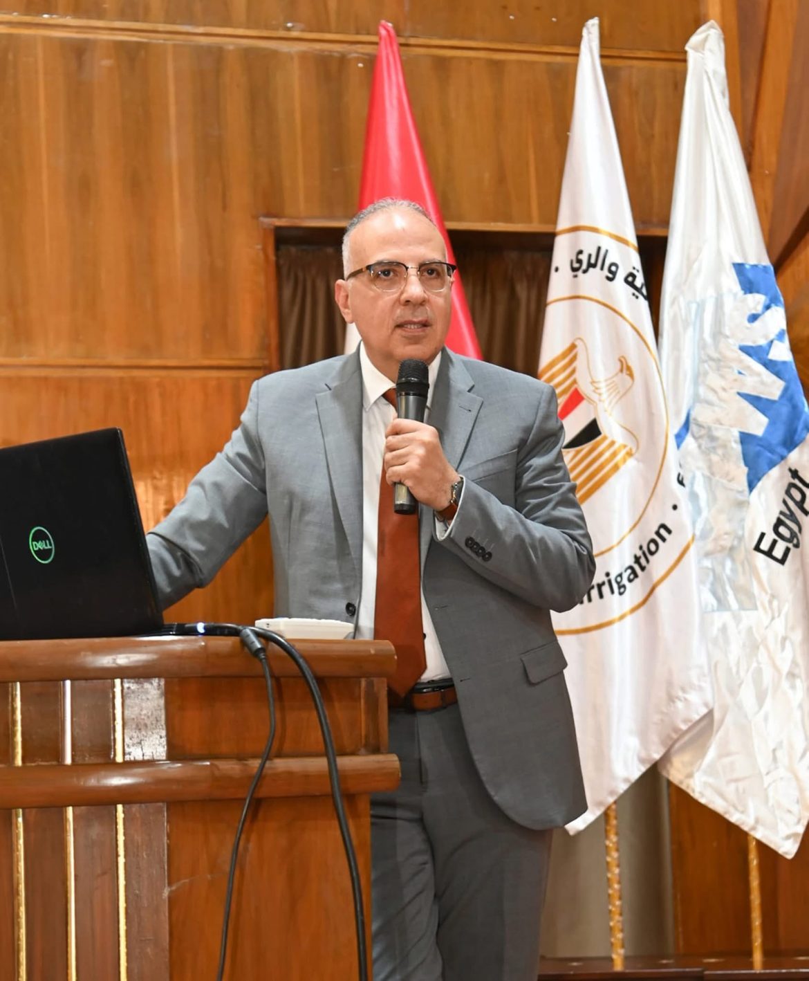 وزير الري يشهد فعاليات ورشة عمل "مشروع تأهيل المنشآت المائية"