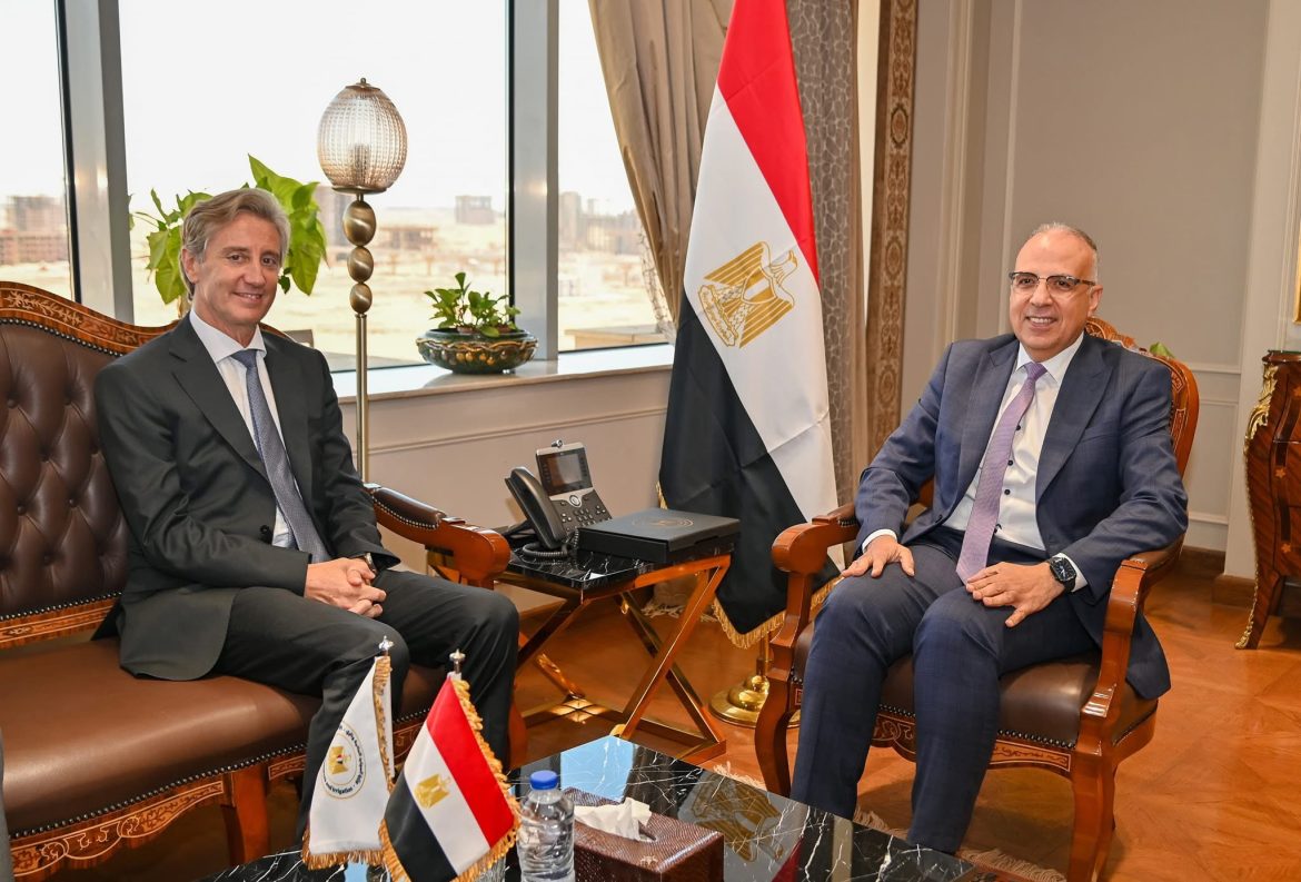 وزير الري: أهمية "مشروع تعزيز التكيف مع التغيرات المناخية بالساحل الشمالي ودلتا نهر النيل" في مواجهة ارتفاع منسوب سطح البحر