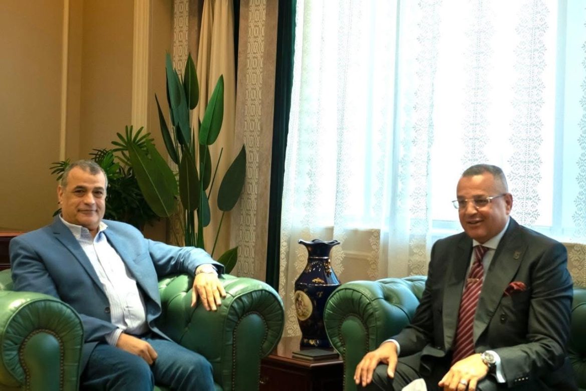 وزير الإنتاج الحربي: يوجد تعاون مثمر بين وزارة الإنتاج الحربي ومحافظة جنوب سيناء لتنفيذ العديد من المشروعات التنموية