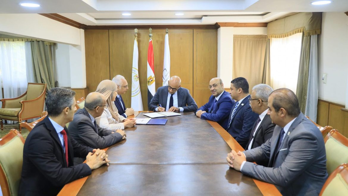 وزير التعليم يعتمد نتيجة الدبلومات الفنية الدور الأول 2025 بنسبة نجاح 70,47%