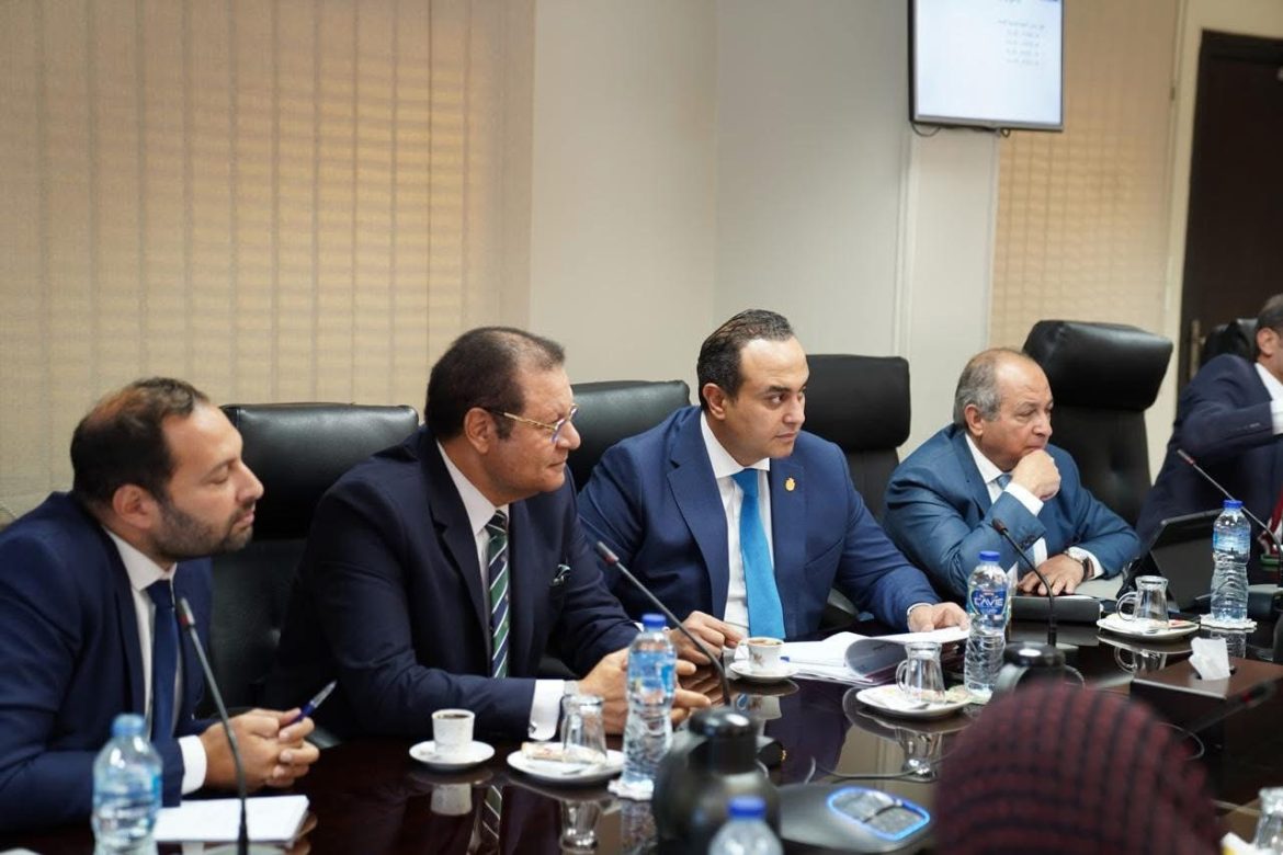 السبكي يثمّن مبادرة معهد التخطيط القومي لمتابعة تنفيذ “رؤية مصر 2030” السبكي يثمّن مبادرة معهد التخطيط القومي لمتابعة تنفيذ "رؤية مصر 2030"