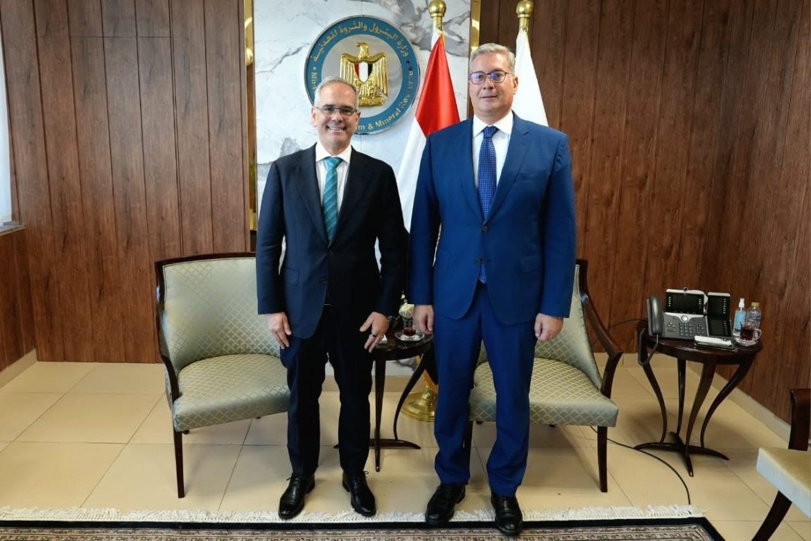 وزير البترول يبحث مع شركة "شلمبرجير" سبل دعم أنشطة الإنتاج وتعزيز الشراكة التقنية