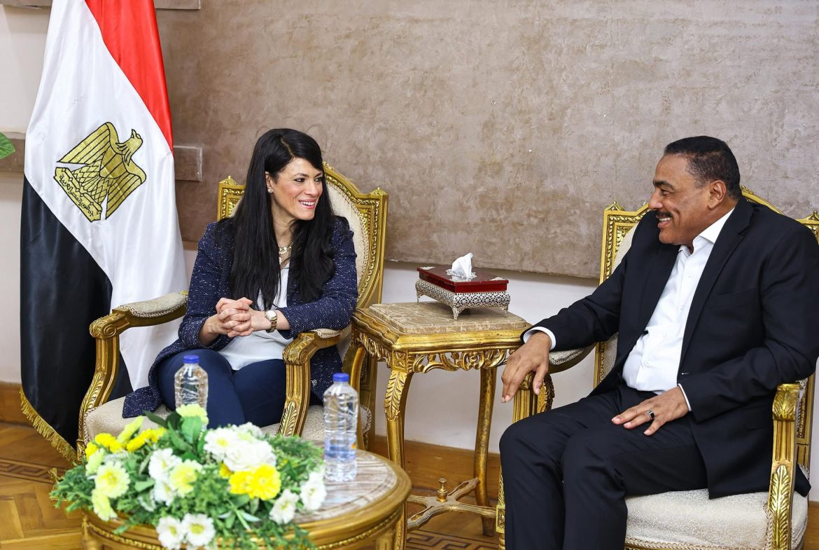 وزيرة التخطيط: تؤكد حرص الدولة على تعزيز جهود التنمية بالمحافظات الحدودية