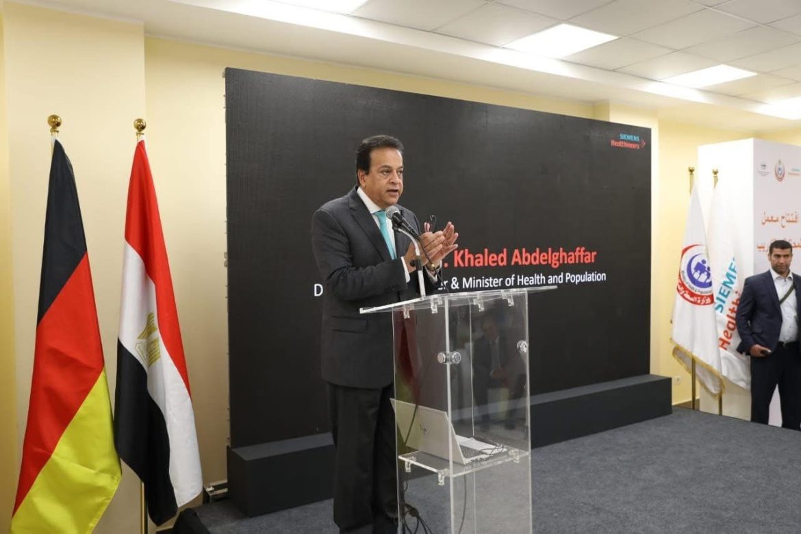 وزير الصحة يفتتح أول معمل متطور للمحاكاة بالمعهد الفني الصحي بالإسماعيلية