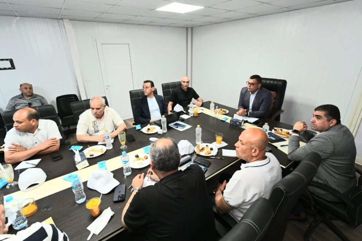 وزير الإسكان يتابع مشروع صواري بالإسكندرية لمتابعة الموقف التنفيذي وسير العمل وزير الإسكان يتابع مشروع صواري بالإسكندرية لمتابعة الموقف التنفيذي وسير العمل