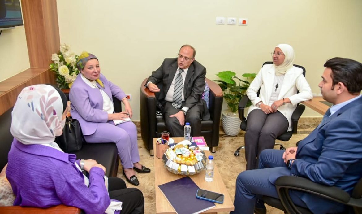 رئيس هيئة الدواء يستقبل سفيرة مصر لدى مالاوي  لتعزيز التعاون الدوائي الثنائي  رئيس هيئة الدواء يستقبل سفيرة مصر لدى مالاوي  لتعزيز التعاون الدوائي الثنائي