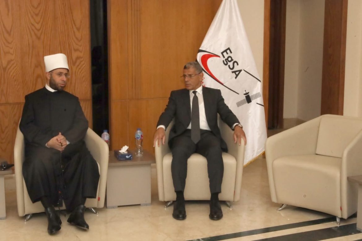 الفضاء المصرية تؤكد أهمية التكامل بين العلوم الشرعية والعلوم الفضائية لمعالجة النوازل الفقهية المستجدة المرتبطة بالفضاء الخارجي