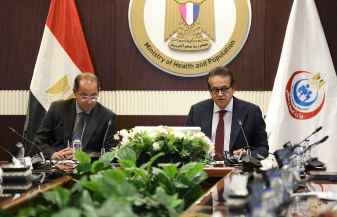 وزير الصحة يترأس اجتماعًا لمتابعة سلاسل توريد الأدوية وسداد مستحقات شركات الأدوية