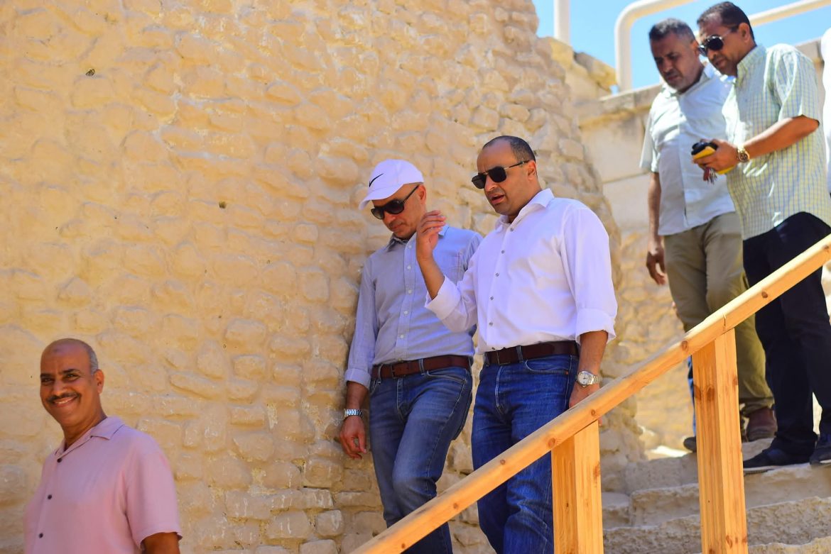 نائب وزير السياحة تتابع أعمال الترميم والتطوير لعددًا من المواقع الأثرية بالأسكندرية  نائب وزير السياحة تتابع أعمال الترميم والتطوير لعددًا من المواقع الأثرية بالأسكندرية