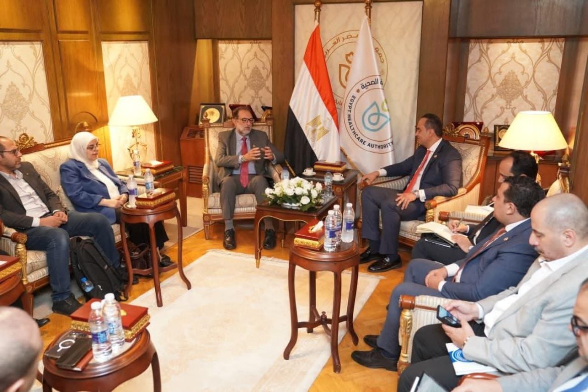 رئيس الرعاية الصحية رئيس القومية لسلامة الغذاء يتابعان تنفيذ بروتوكول التعاون بين الهيئتين