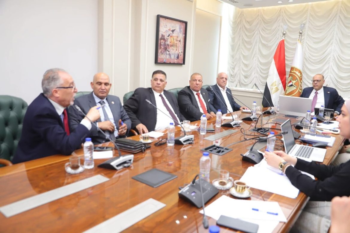 وزير العمل يستقبل الجالية المصرية في إيطاليا  لفتح أسواق عمل جديدة