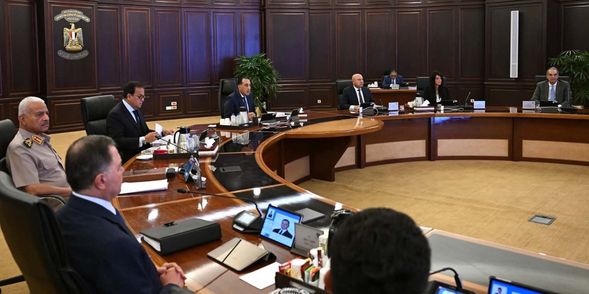 مجلس الوزراء يوافق على 12 قرارات خلال اجتماعه الأسبوعي اليوم.. فما هي؟