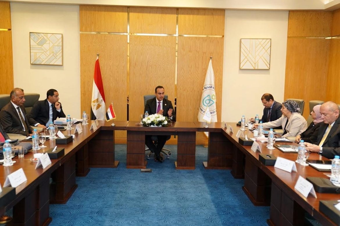 الرعاية الصحية: نجحنا في تقديم أكثر من 79 مليون خدمة طبية لمنتفعي التأمين الصحي الشامل في 6 محافظات الرعاية الصحية: نجحنا في تقديم أكثر من 79 مليون خدمة طبية لمنتفعي التأمين الصحي الشامل في 6 محافظات