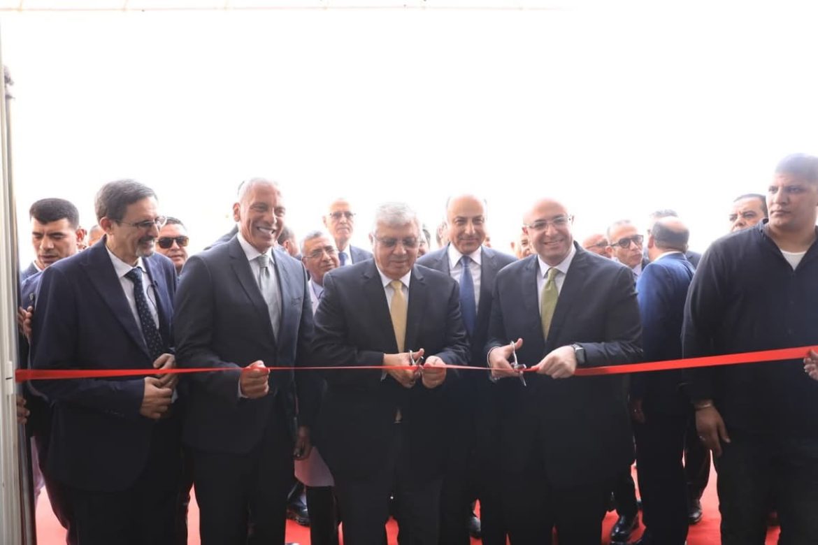 وزير التعليم العالي يفتتح المجمع الطبي لمؤسسة "تعليم" بمحافظة بني سويف