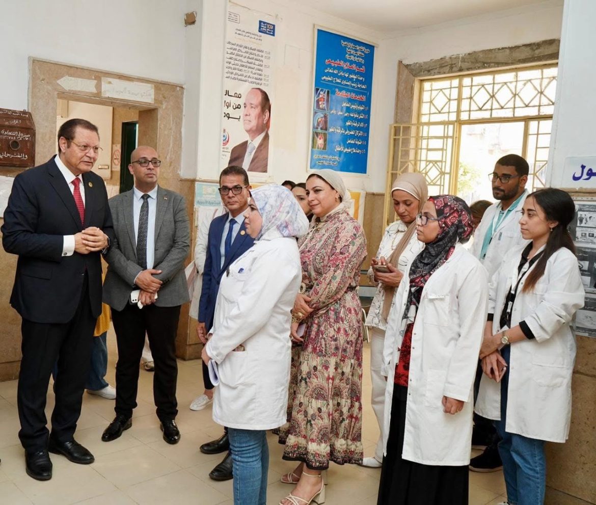 رئيس الرقابة الصحية:التكامل بين القطاعات الصحية والتنفيذية والجامعية يؤهل المحافظة لتكون مركزًا إقليميًا ودوليًا للرعاية الصحية