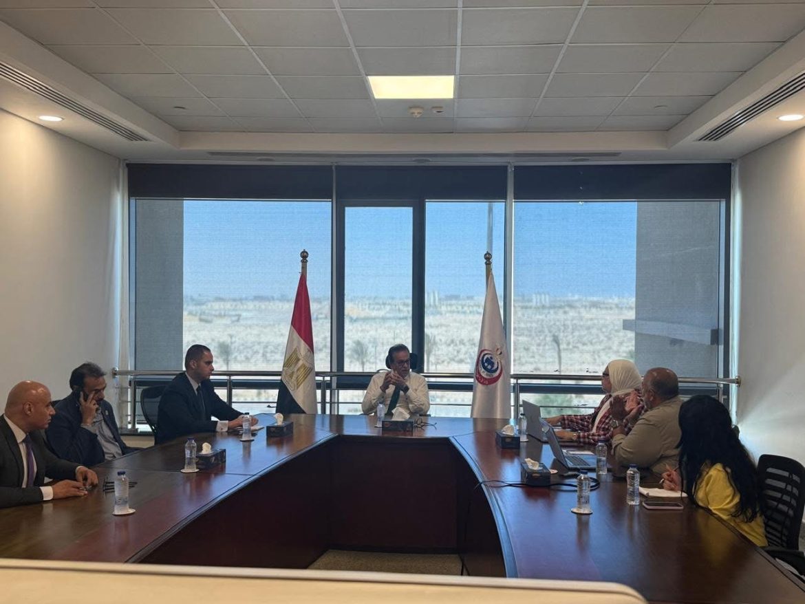 وزير الصحة يتابع الاستعدادات للنسخة الثالثة من المؤتمر العالمي للسكان والصحة والتنمية البشرية (PHDC’25) وزير الصحة يتابع الاستعدادات للنسخة الثالثة من المؤتمر العالمي للسكان والصحة والتنمية البشرية (PHDC’25)