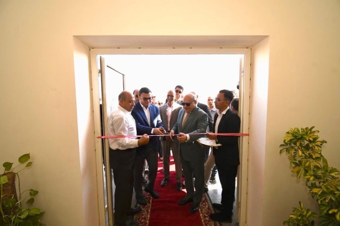 وزير الإسكان يفتتح المركز الثقافي بمدينة القاهرة الجديدة وزير الإسكان يفتتح المركز الثقافي بمدينة القاهرة الجديدة