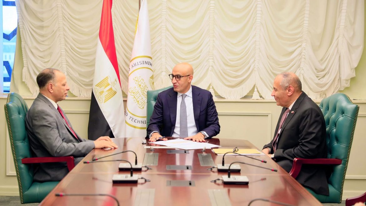 وزير التعليم يعتمد نتيجة امتحانات الدور الثاني لشهادة الثانوية العامة