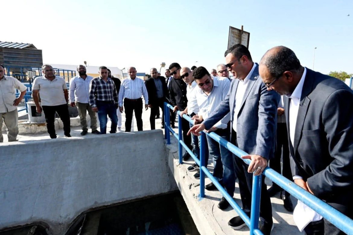 وزير الإسكان يتفقد أعمال رفع كفاءة محطة المياه الرئيسية بمدينة العبور وزير الإسكان يتفقد أعمال رفع كفاءة محطة المياه الرئيسية بمدينة العبور