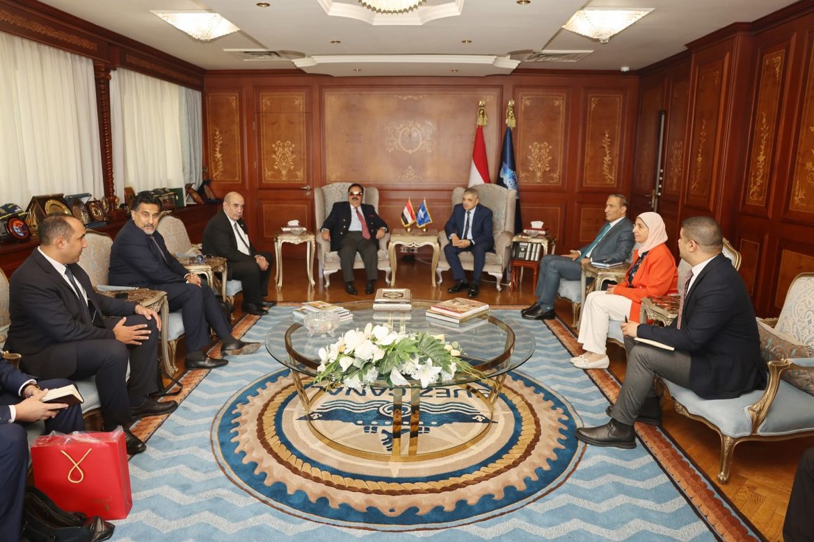 رئيس اقتصادية قناة السويس يبحث إمكانية إقامة مركز لوجيستي في مجال الأمن الغذائي ببورفؤاد رئيس اقتصادية قناة السويس يبحث إمكانية إقامة مركز لوجيستي في مجال الأمن الغذائي ببورفؤاد