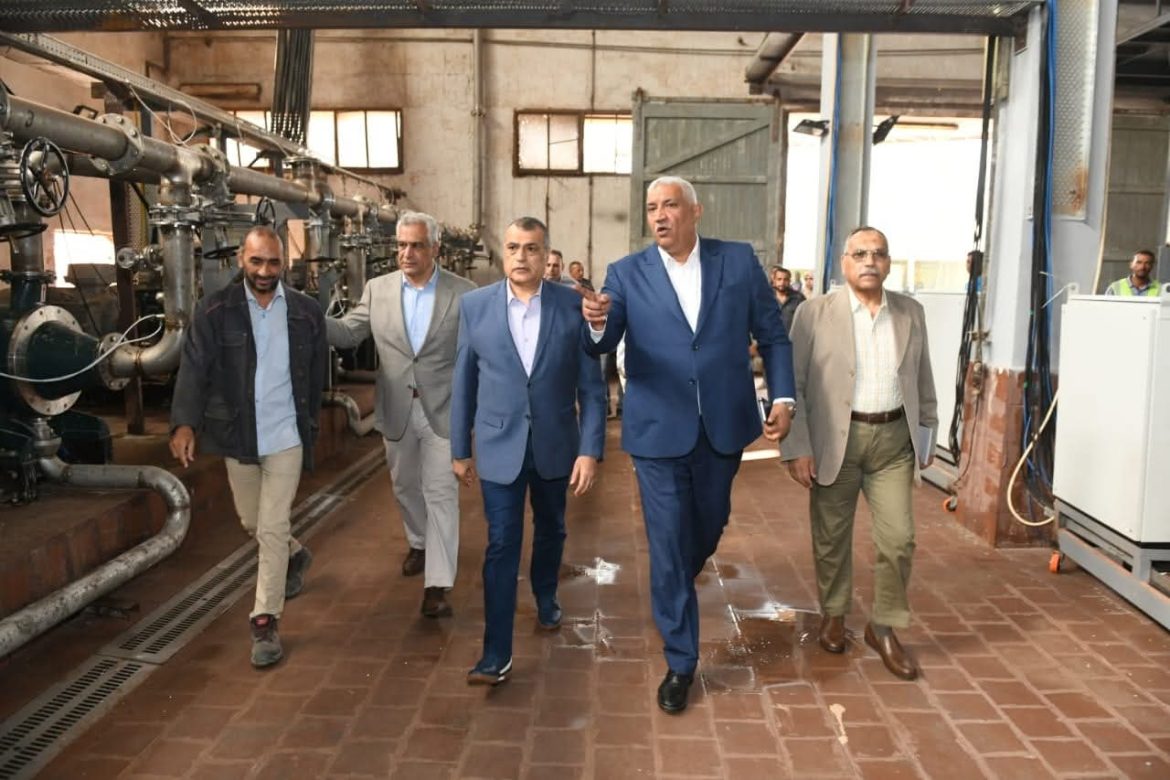 وزير الإنتاج الحربي: نعمل على جذب المزيد من الاستثمارات وتعزيز قدرات القطاع الصناعي الوطني وزير الإنتاج الحربي: نعمل على جذب المزيد من الاستثمارات وتعزيز قدرات القطاع الصناعي الوطني