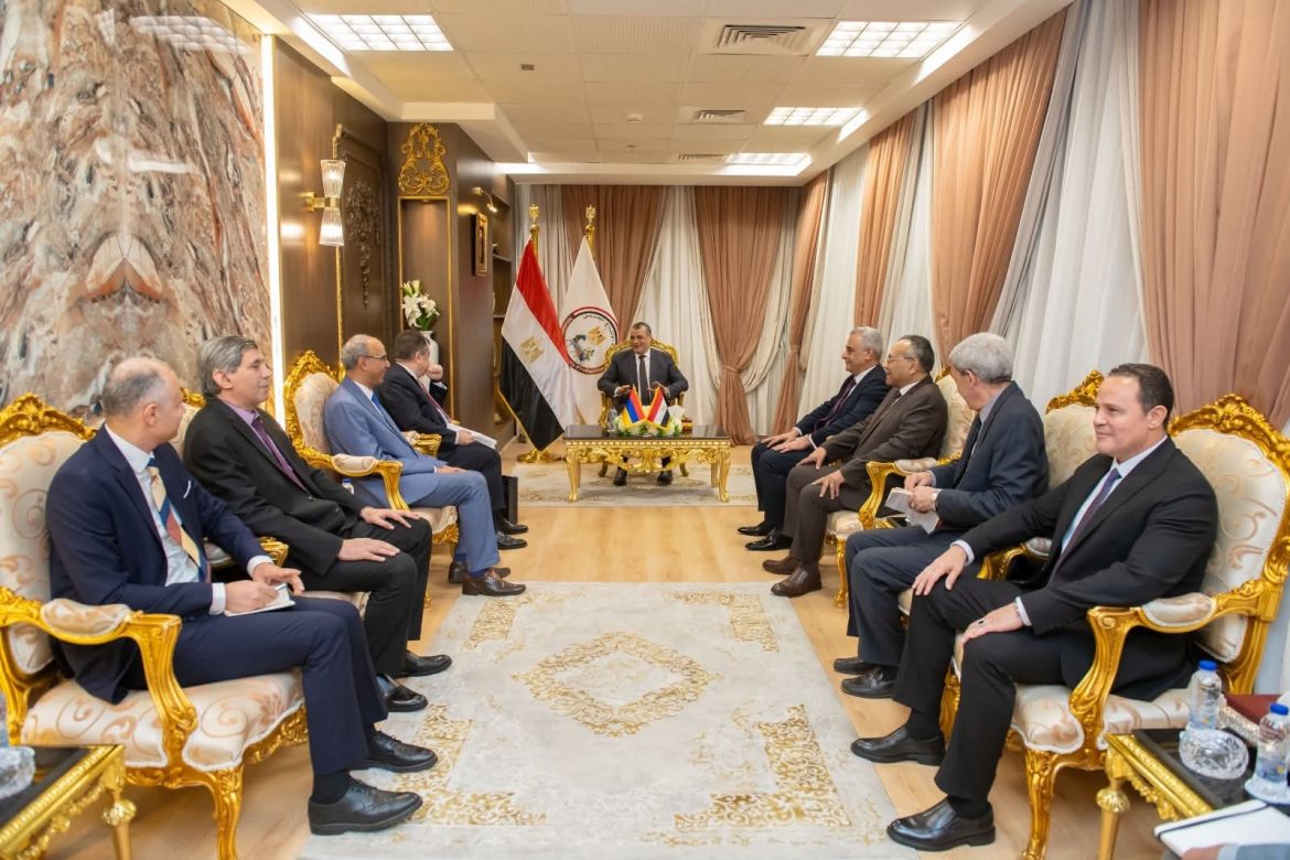 وزير الدولة للإنتاج الحربي: إستراتيجية العمل بالوزارة تعتمد على التعاون مع كافة الشركات العالمية 