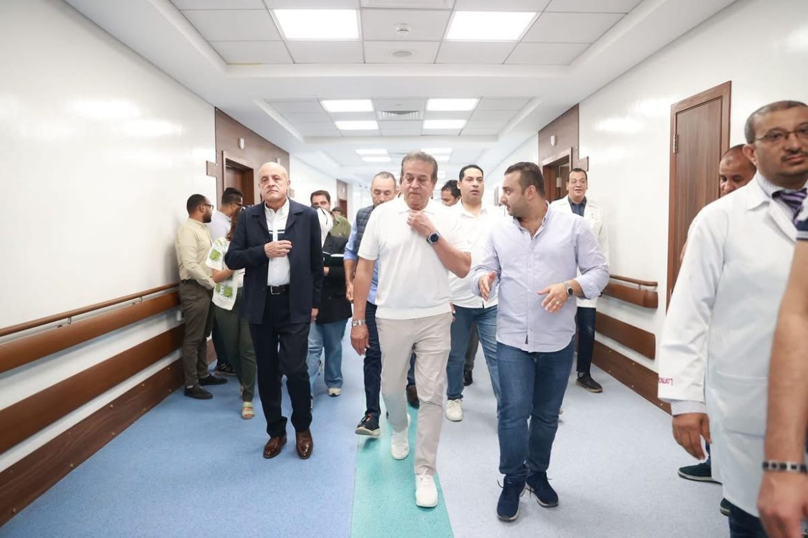 وزير الصحة يتفقد عدد من المنشآت الطبية بمحافظة الأقصر وزير الصحة يتفقد عدد من المنشآت الطبية بمحافظة الأقصر
